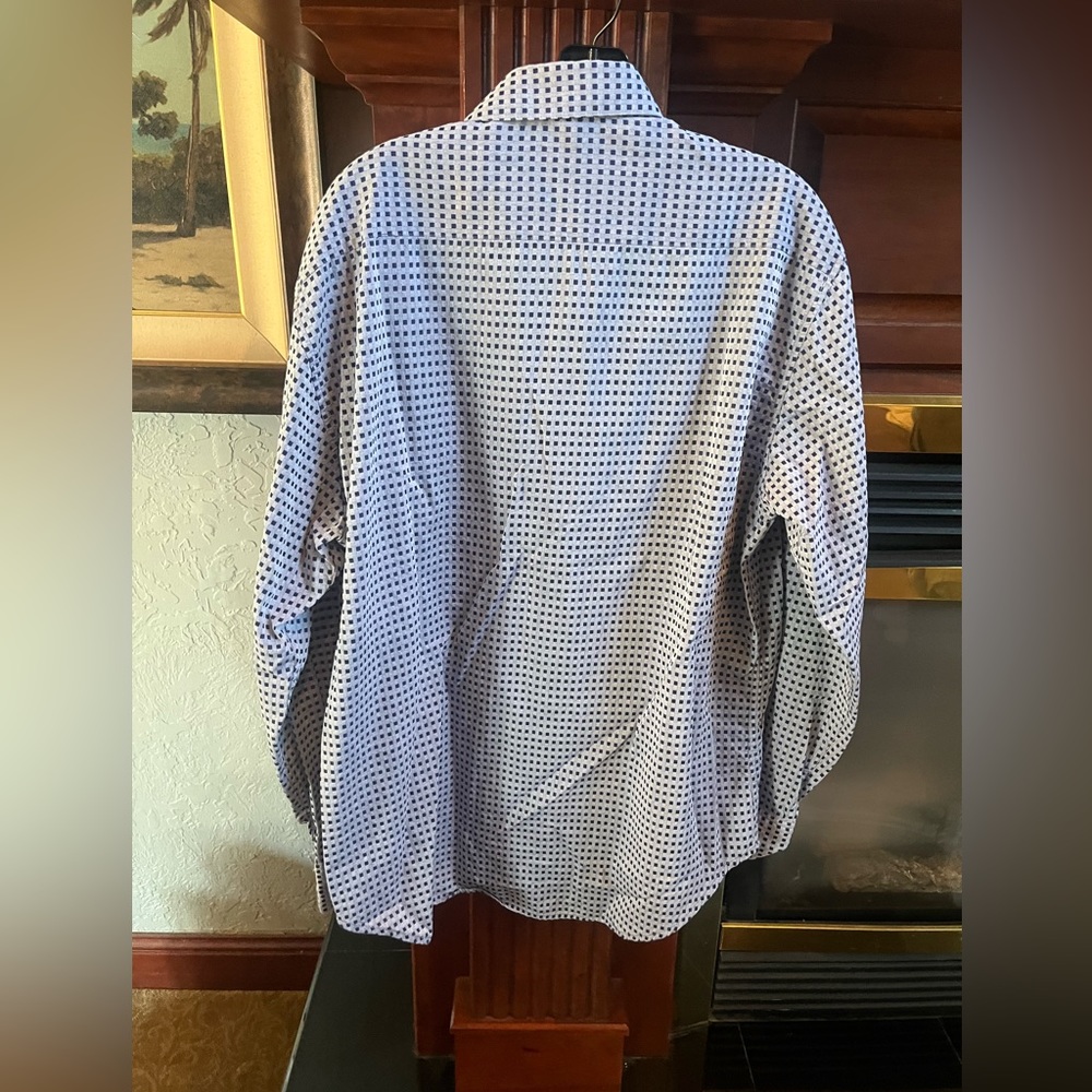 Robert Graham button down - Picture 2 of 3